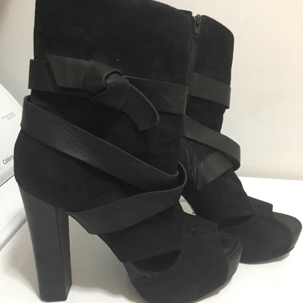 Black high heel shoes